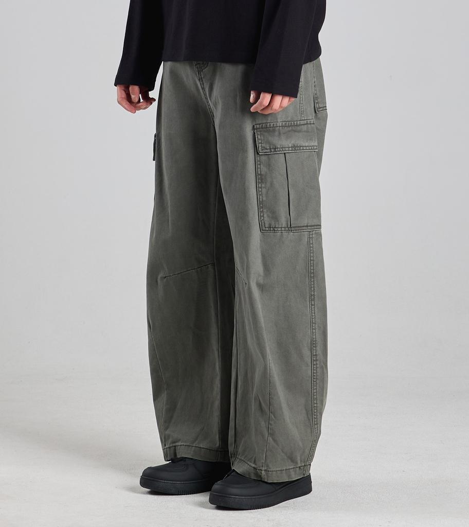 Beoteunseoul Utility Cargo Washed Wide Cotton Pants (Khaki)