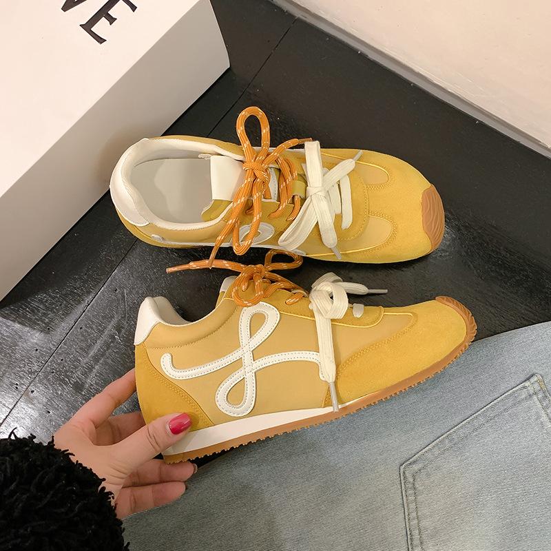 Su Yinyin's Same 7cm Inner Height-increasing Version~ Retro Small Crooked Head Mandarin Duck Shoelaces Casual Shoes German Training Shoes Women's