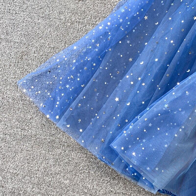 Thin Ripening Wind White Neckline Lace Lace Gauze Patchwork High-end and Slim Hemline Dress