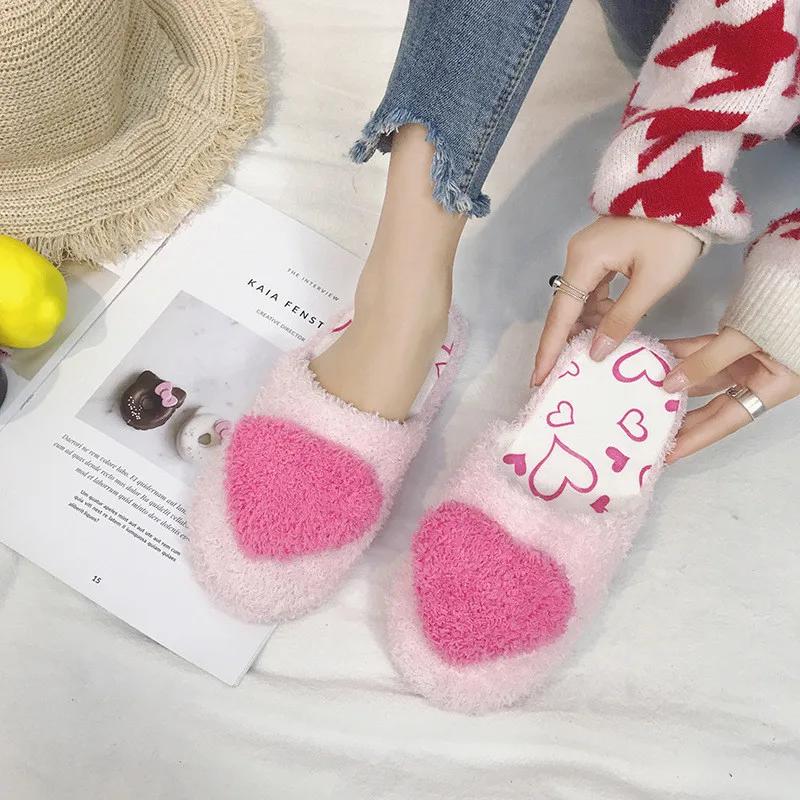 Fashion 2025 Home Slippers Women's Indoor fur Slippers Winter Ladies Slippers Cute Love Shape Female Shoes Female Girls Warm Slippers