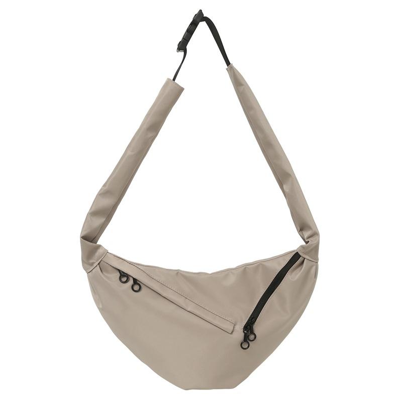 Japanese Trend Fashion Simple Sports Style Dumpling Bag Men and Women the Same Versatile Commuter Nylon Messenger Bag