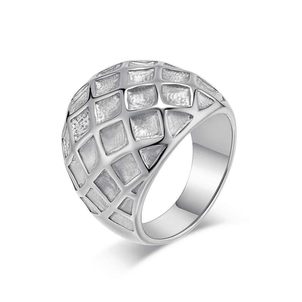 

New Arrival Stainless Steel Golden Honeycomb Pattern Ring for Women 6 серебряный