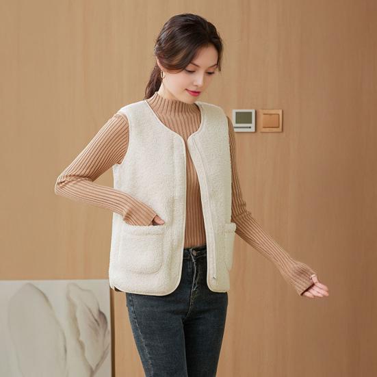 Fuzzy Sherpa Fleece Vest for Women Warm Sleeveless Jacket Cozy Full Zip Waistcoat with Pockets Fall Winnter Outerwear