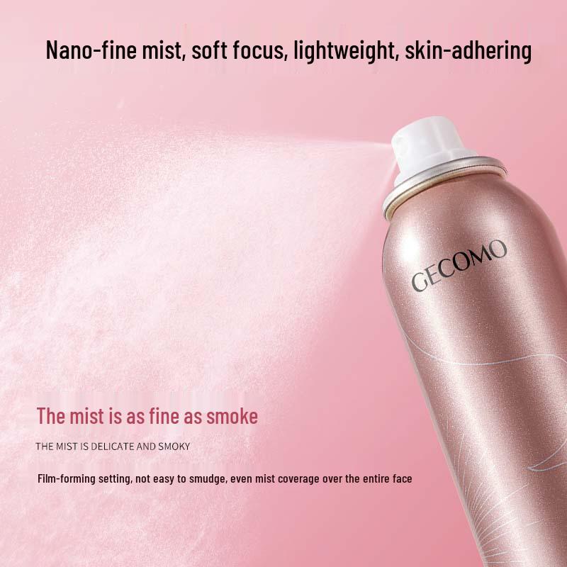 Ge Meng Matte Setting Spray: Long-Lasting, Smudge-Free, Flawless, and Moisturizing for a Soft-Focus Finish.