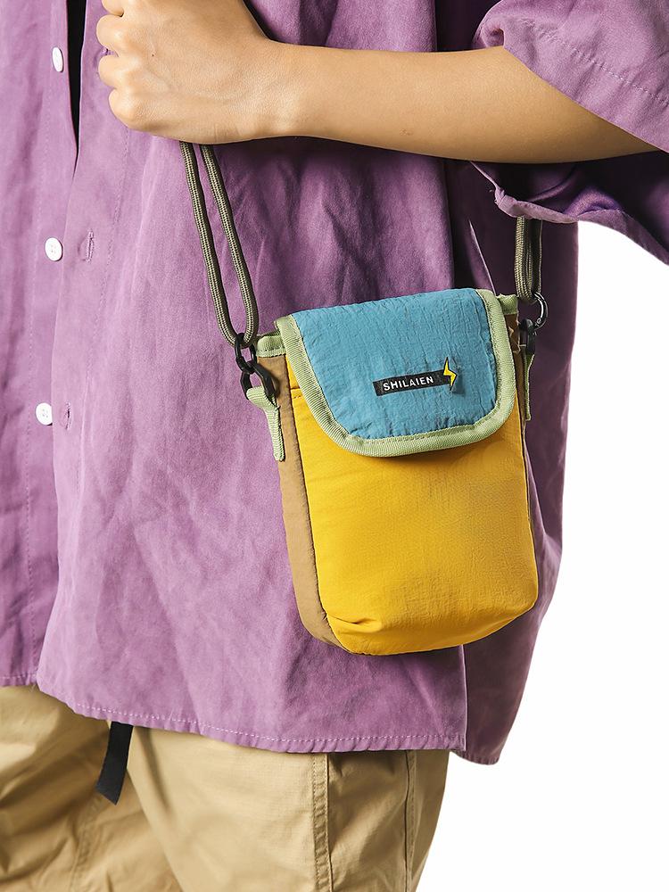 Minimalistische Nylon-Umhängetasche im japanischen Stil für Handy und Münzen