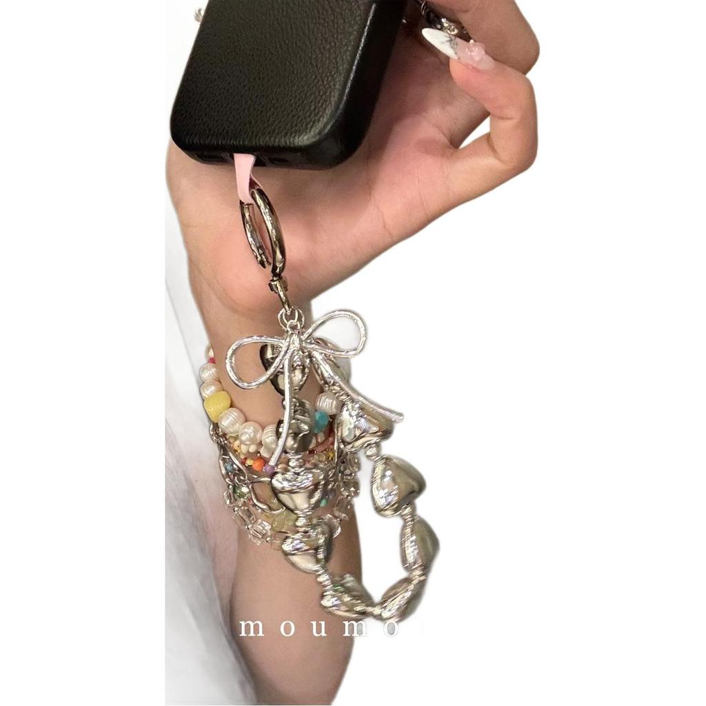 Korean Style Bright Silver Heart Pendant Keychain - Trendy, Creative, Unique Jewelry Accessory