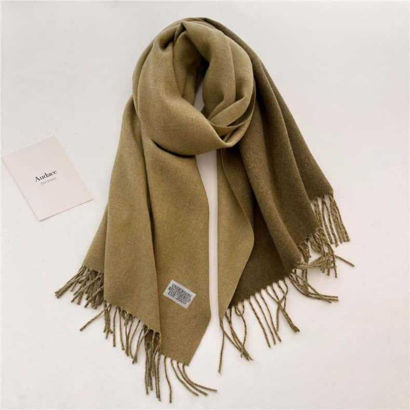 Autumn and winter new solid color cashmere scarf women's high-end sense thickened warm double-sided two-color fringed shawl scarf