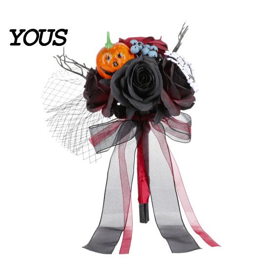 Dead Branch Floral Decor Gothic Wedding Bride Bouquet, Artificial Black Red Rose Flower Bouquet Faux Arrangement with Skeleton Hand Pumpkin Skull for