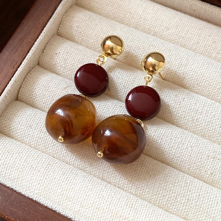 Maillard coffee color love gourd tiger's eye stone earrings earrings earrings design sense