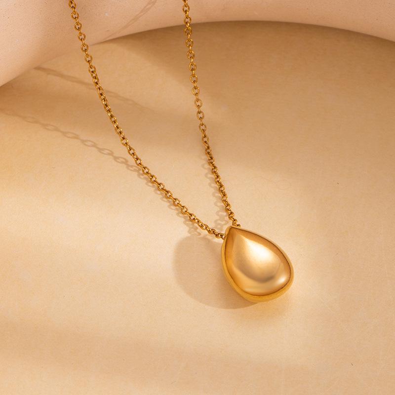 European-American Style 3D Star & Water Drop Oval Stainless Steel Heart Necklace for Women