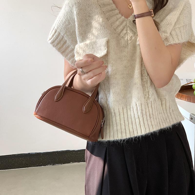 

Сумка-бостон из натуральной кожи с одним плечом, корейская версия сумки-боулинга Niche Retro Handheld из натуральной коровьей кожи One Size