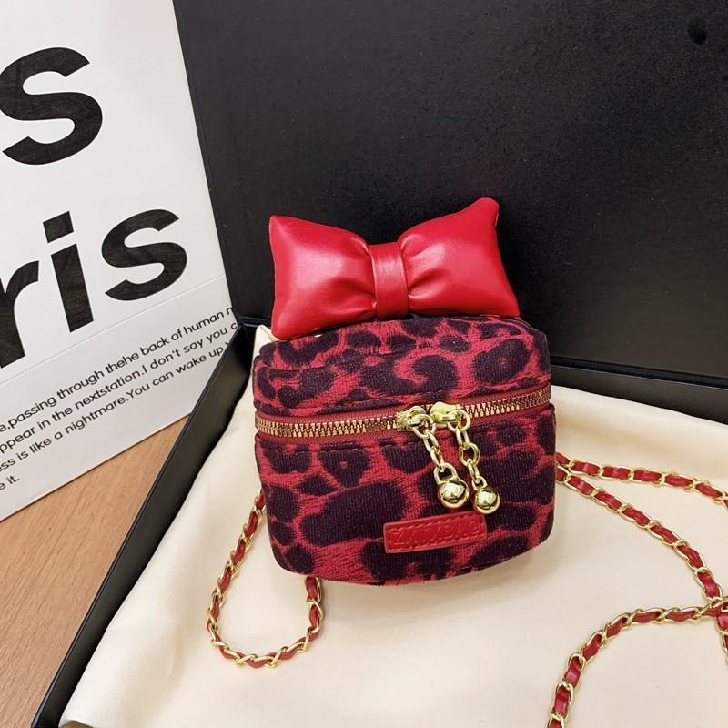 Trendy Leopard Print Stylish Crossbody Bag For Kids With Chic Bow Design