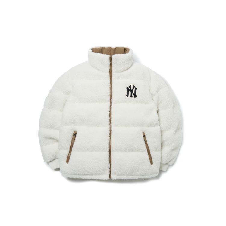 MLB New York Yankees Lamb Fleece Reversible Padded Down Jacket Winter Short Unisex Jacket White 3ADJR0116-50CRS
