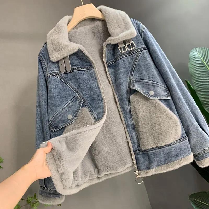 Winter Women Warm Fur Collar Denim Jackets Spliced Lapel Vintage Plush Zipper Parkas Girl's Casual Thick Coats Streetwear