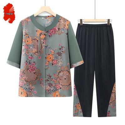 Women's Summer Floral Two-Piece T-Shirt Set for Middle-Aged & Elderly