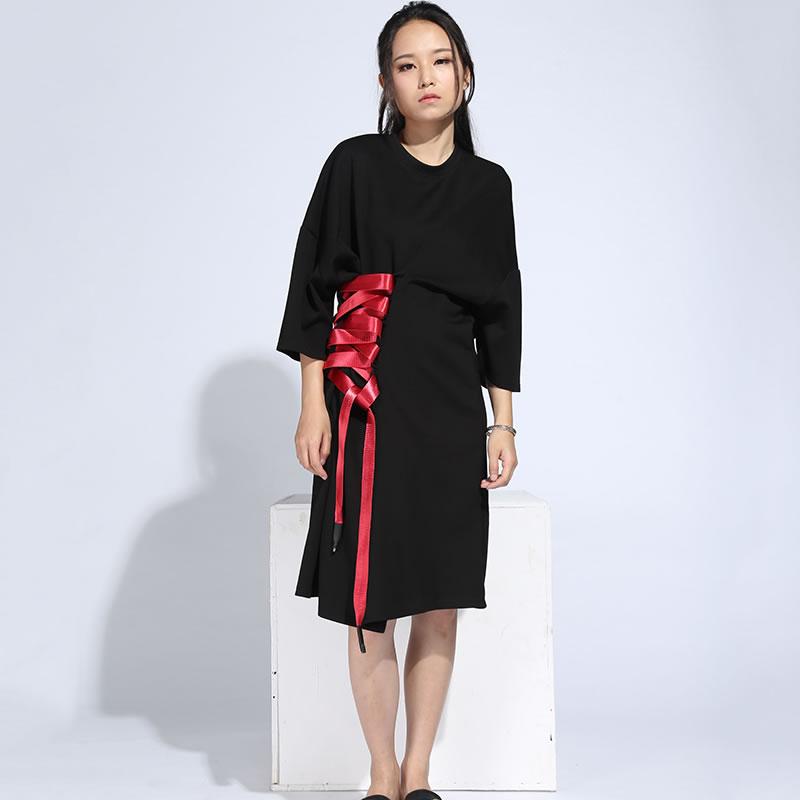 

Бандажное платье XITAO необычного контрастного цвета SG065 One Size чёрный