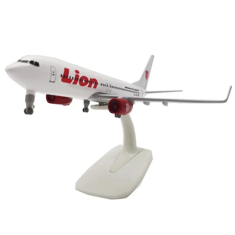 Scale 1/400 Model Airplane Air LION B737 Replica Aircraft Metal Miniature Plane with Wheels Collection Gift Souvenir Plane Toy
