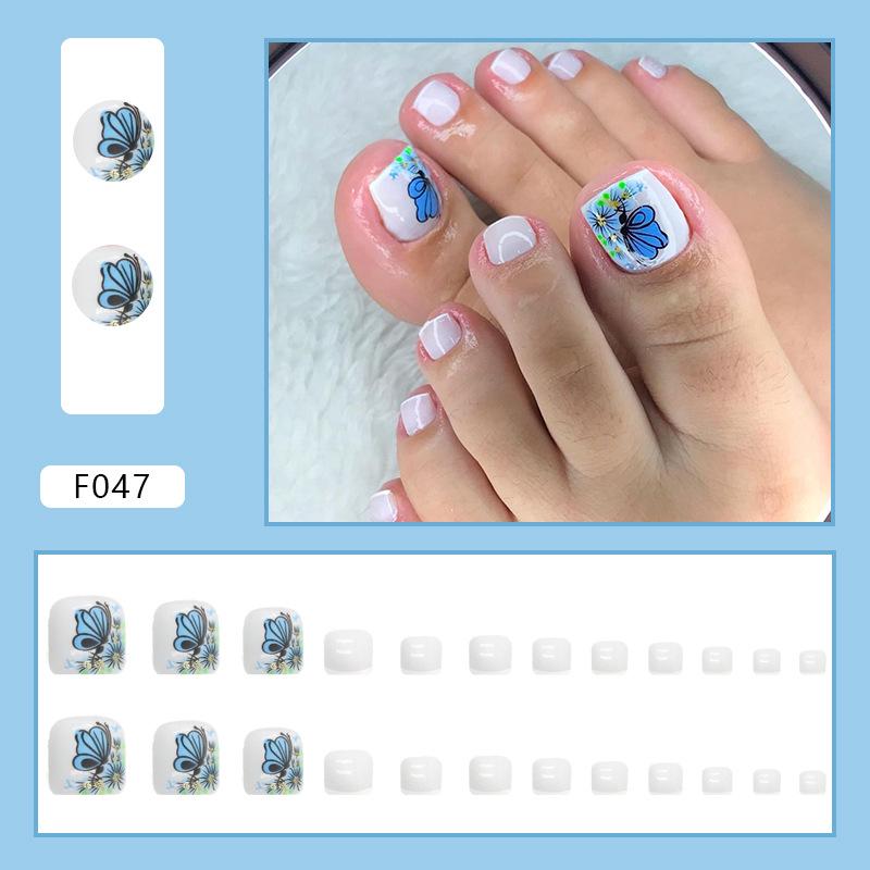Chic French Diamond Flash Toenail Art: Sweet & Cool Fake Nails for Feet