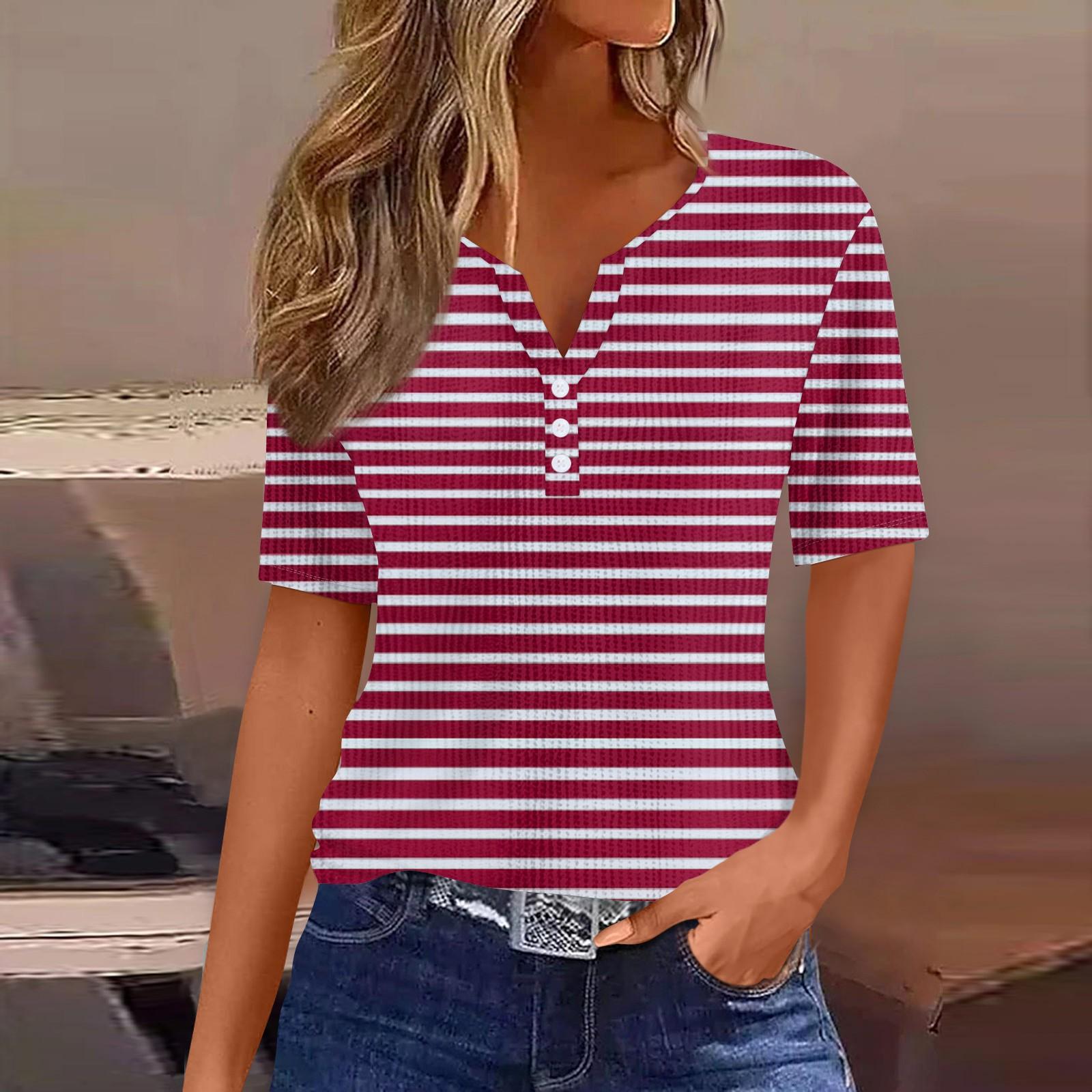 

Женская футболка с коротким рукавом и полосатым принтом на шее L бежевый