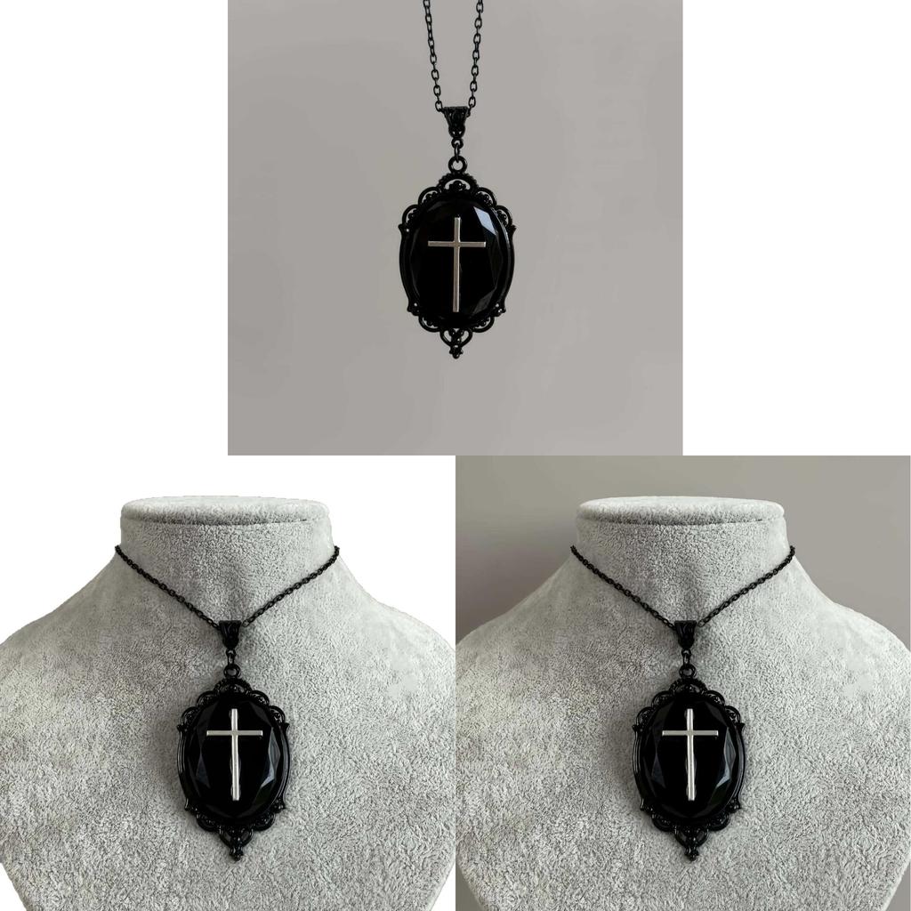 Gothic Style Alloy Necklace With Baroque Cross Pendant For Women Summer Fashion