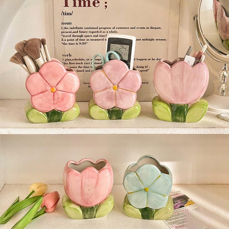 Flower Pen Holder Ceramic Desktop Decoration Cute Girl Desk Office Storage Box Stationery Shelf Storage Tank