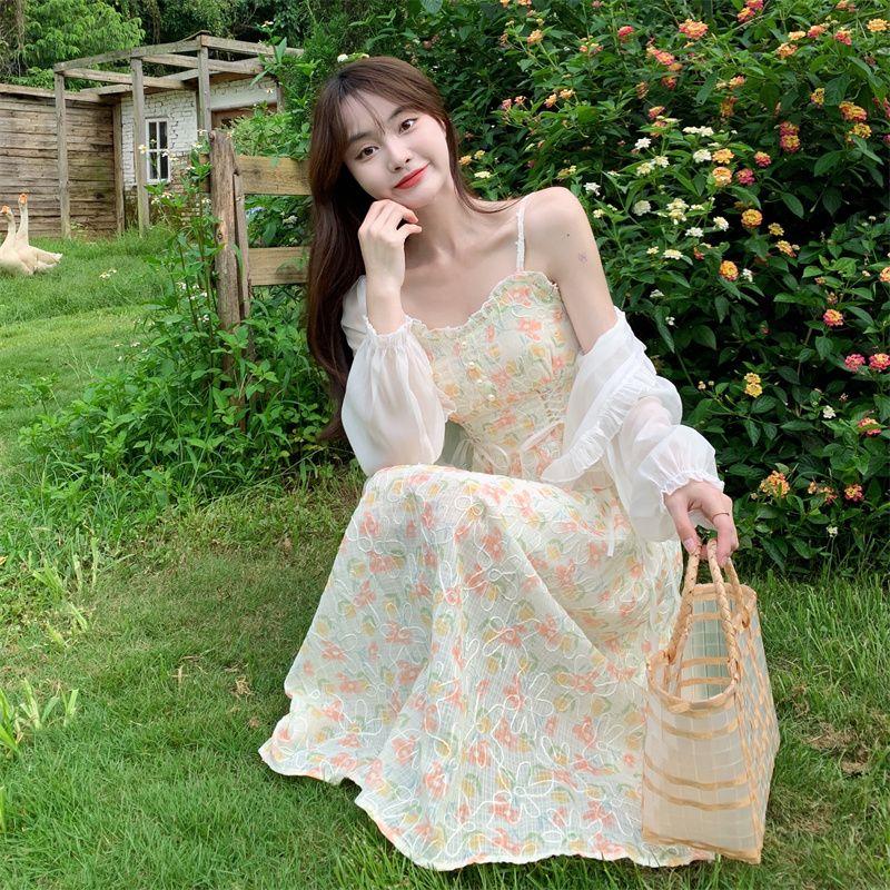 Large Size Sweet and Gentle Dress Waist-skimming Halter Floral Dress Chiffon Dress