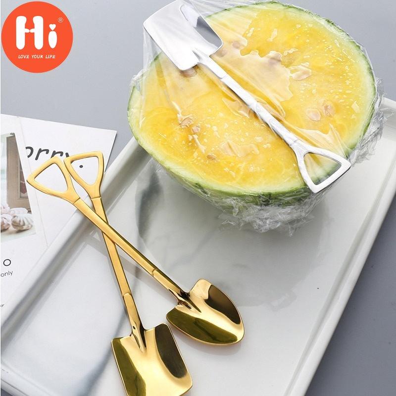 Hallo 4PCS Kaffee Löffel Besteck Set Edelstahl Retro Eisen Schaufel Eis Löffel Scoop Kreative Löffel Tee-löffel Mode Geschirr