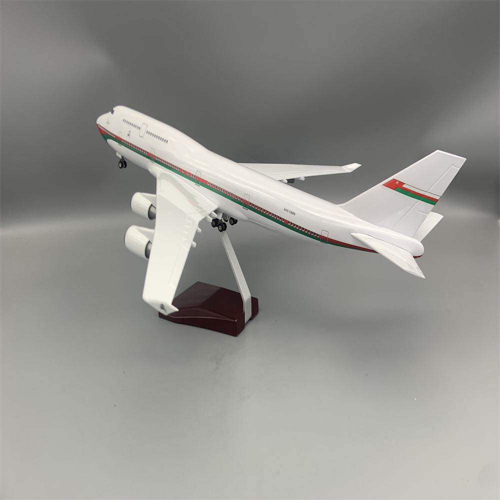 1/150 Scale b747 47cm B747 Presidential Aircraft of Oman Plane Model Resin Diecast Airplane Model Display Gifts Collection