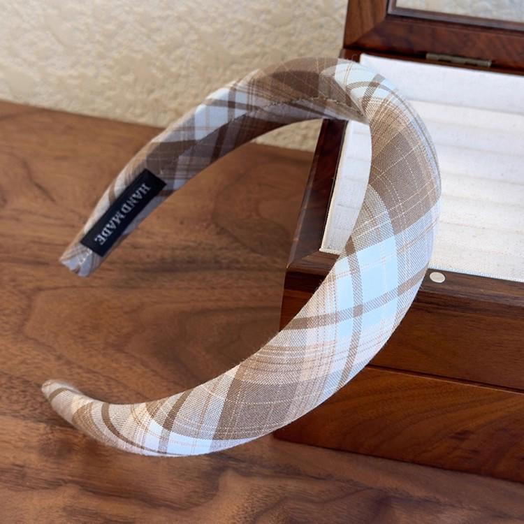 Vintage Plaid Wide Headband for Women - Stylish, Versatile, and Girlish Design