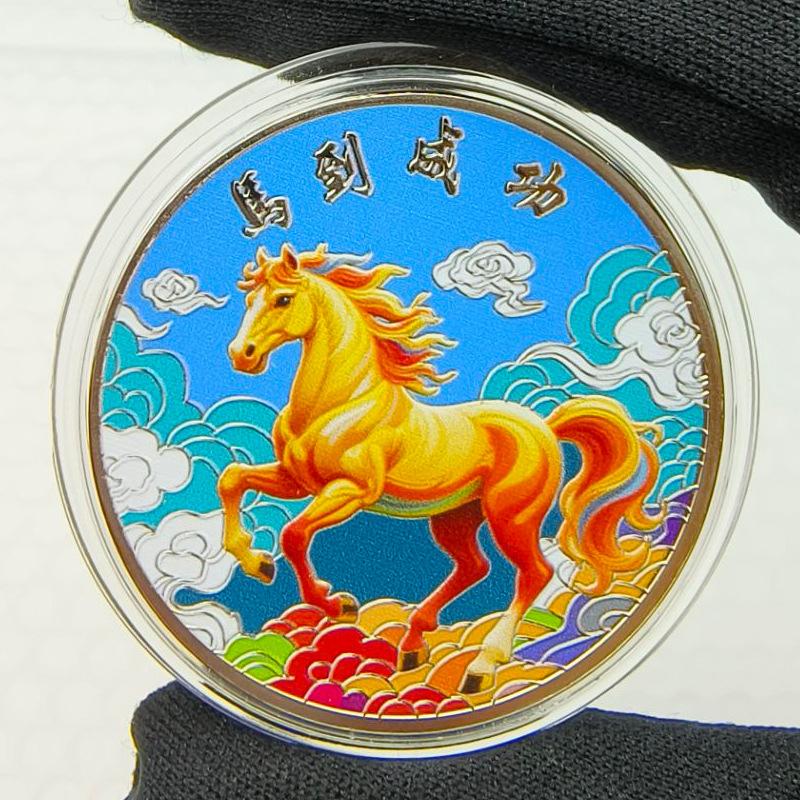 

1 шт. 40 мм Металлическая коллекция 2026 Китайский Новый год Золотые памятные монеты Счастливое животное Лошадь Серебряные коллекционные монеты Монета-вызов серебряный