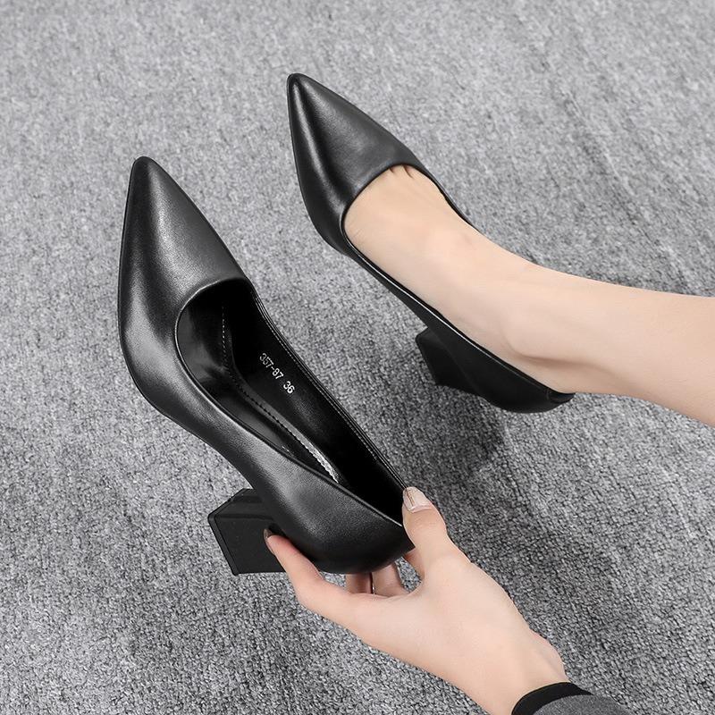 Black leather shoes women's spring new soft-soled professional high heels thick heel long standing work shoes single shoes
