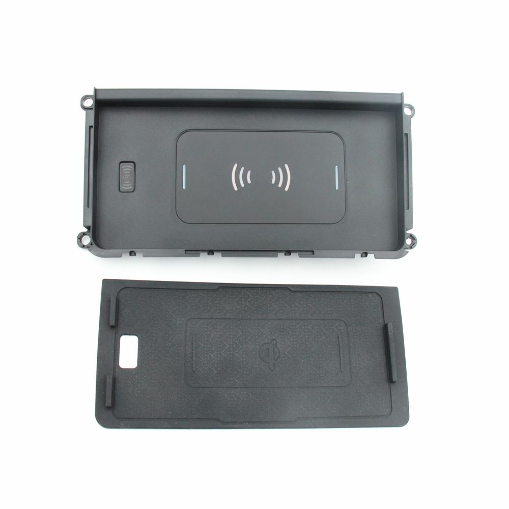15W Car Wireless Charger with Anti-slip Mat Fit For Hyundai Tucson 2025 LHD Only