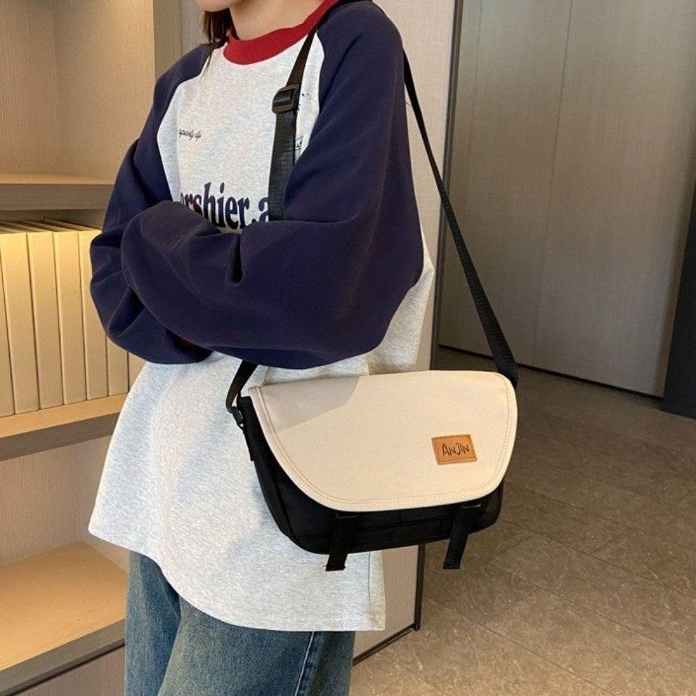 Korean Style Nylon Messenger Bag Large Capacity Mailman Bag Schoolbag Women Shoulder Bag  Outdoor