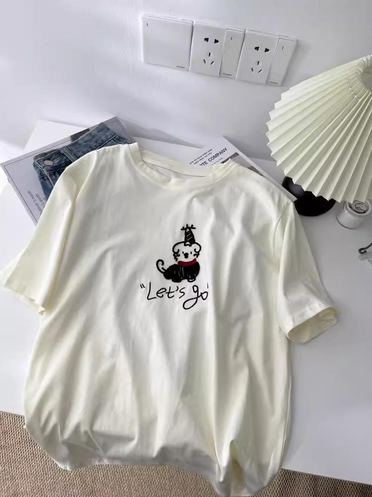 Korean Age-Reducing Red Scarf Puppy Embroidered Women's T-Shirt - Soft Cloud Cotton Brushed Short Sleeve Spring/Summer 2025