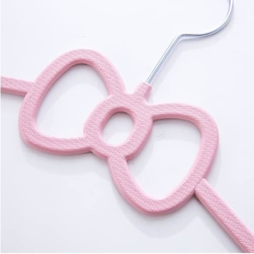 Basic Plastic Clothes Hangers, Heart-Shaped, Ribbon-Style, Storage Hangers, Non-Slip, Durable, Closet Hangers, Shape-Retaining, Wet/Dry Use, Pack of 1