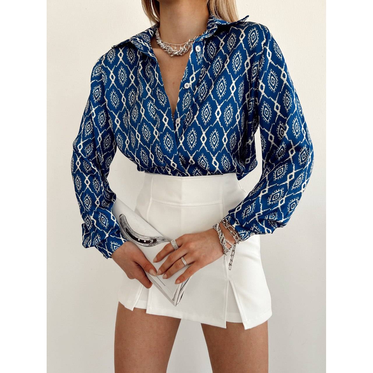 

Женский стиль, модная синяя рубашка с воротником на пуговицах и длинным рукавом, узорчатая рубашка