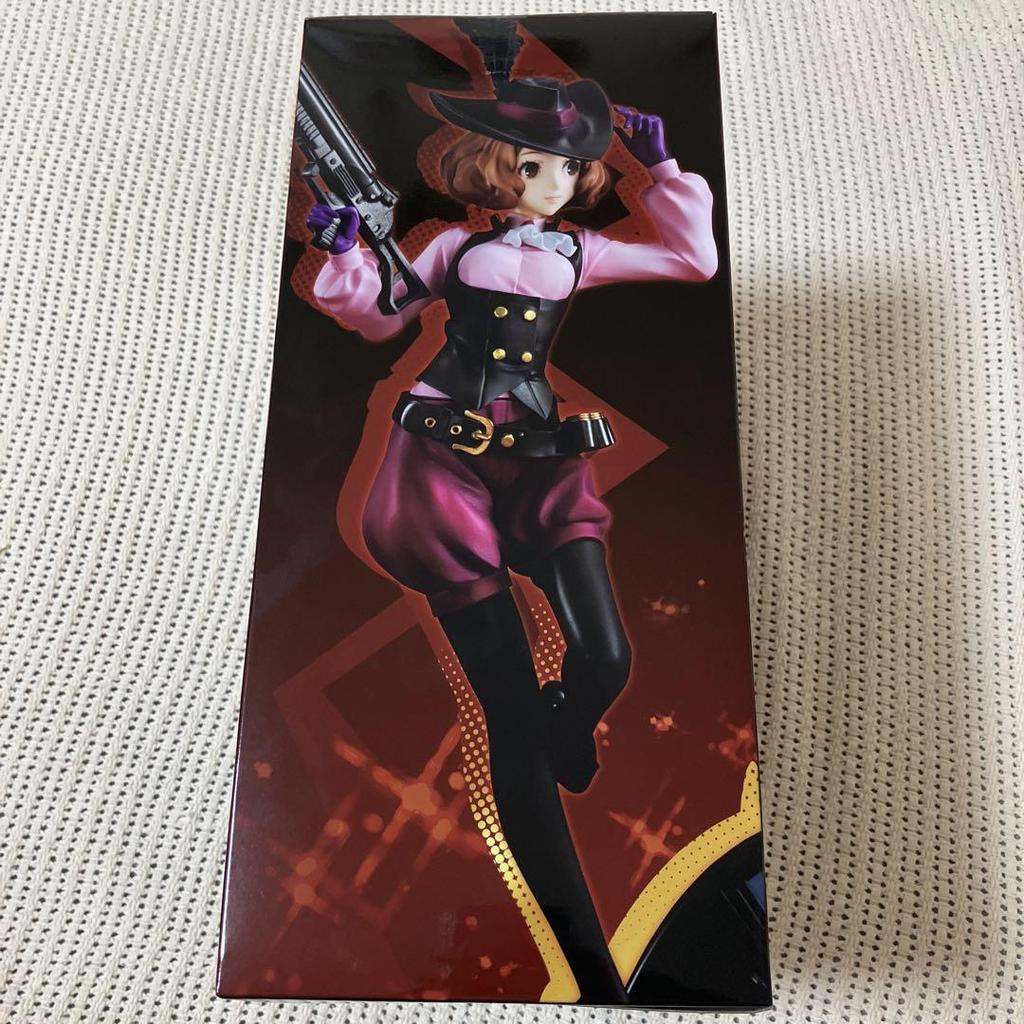 [USED] Persona 5 The Royal Noir (Haru Okumura) & Morgana Car