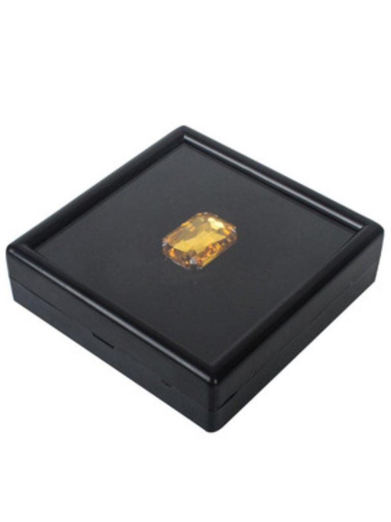 Acrylic Jewelry Storage and Display Box for Loose Gemstones and Colored Stones