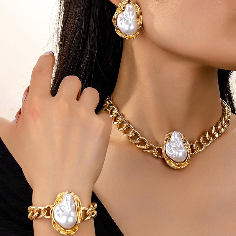 

Fashion Jewelry Set Necklace Bracelet Earrings For Women Ladies золотий