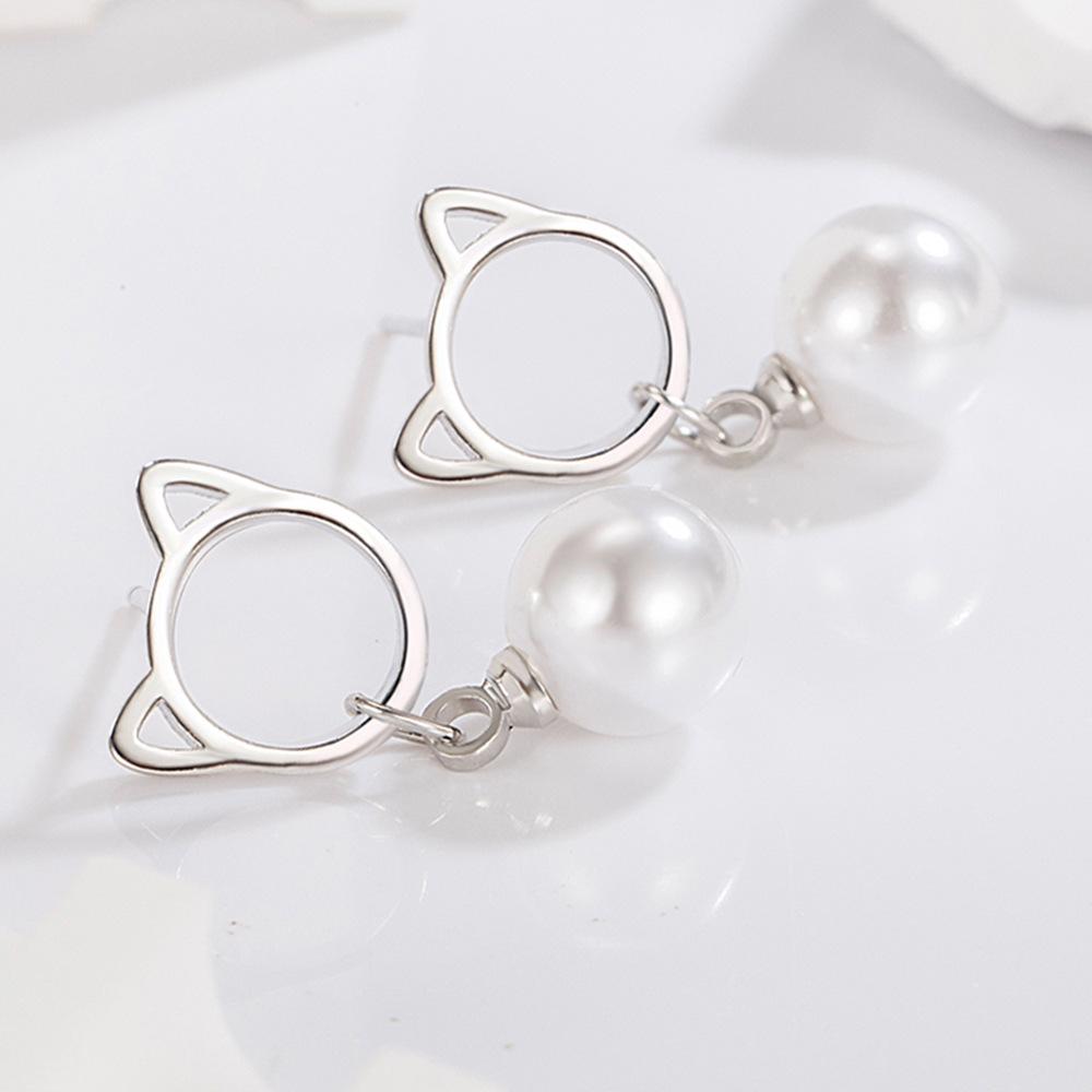 New Product Light Luxury Pearl Cat Earring Ears and Ear Decoration Niche Design Fun Symmetrical Design Girls