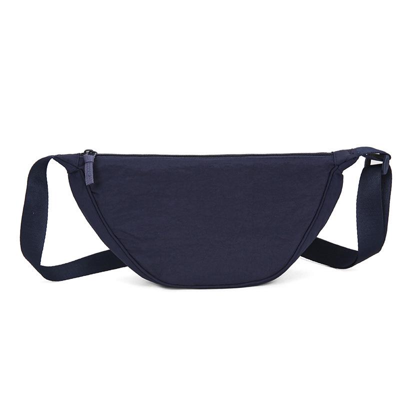 Autumn 2025 Women's Crescent Shoulder Bag: Versatile Japanese Crossbody and Underarm Dumpling Bag