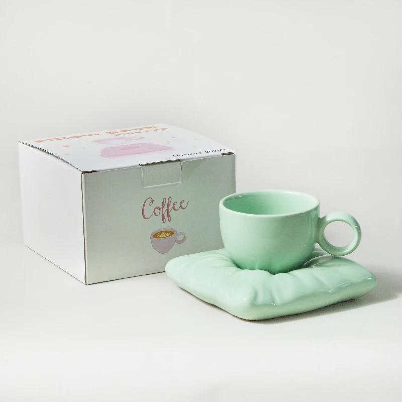 Nordic Style Ceramic Cup with Pillow Coaster Creative Couple Coffee Cup Tea Cups Saucers Christmas Gift Box Set Drinkware