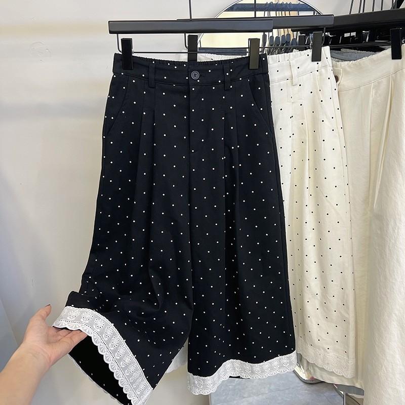 

Polka dot splicing lace nine-point casual pants women s 2025 summer new loose foreign high-waisted wide-leg pants 2XL чорний