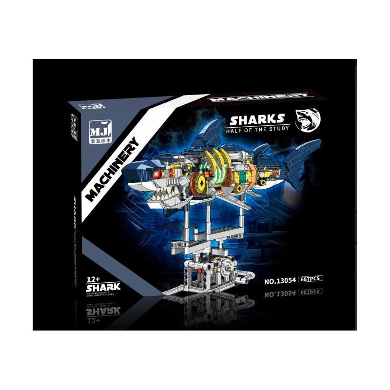 Sea Life Mechanical Shark Building Set Shark Building Blocks Set with Display Stand and Lights Block Gift for Kids and Adults