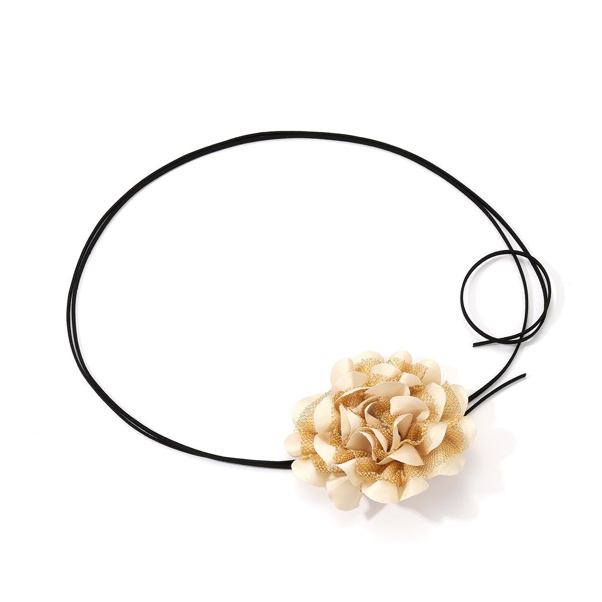 Fashion personality retro three-dimensional big flower neck necklace female, versatile French sexy choker necklace