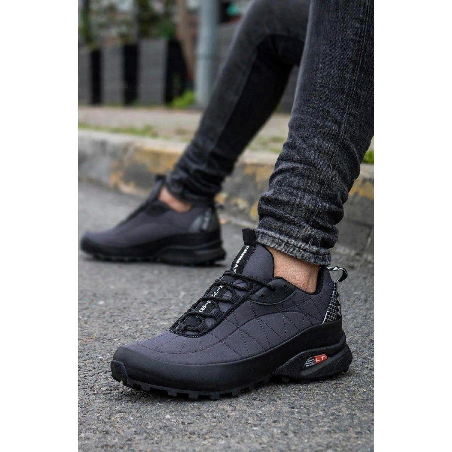 

Дымчато-черная мужская спортивная обувь Caracas