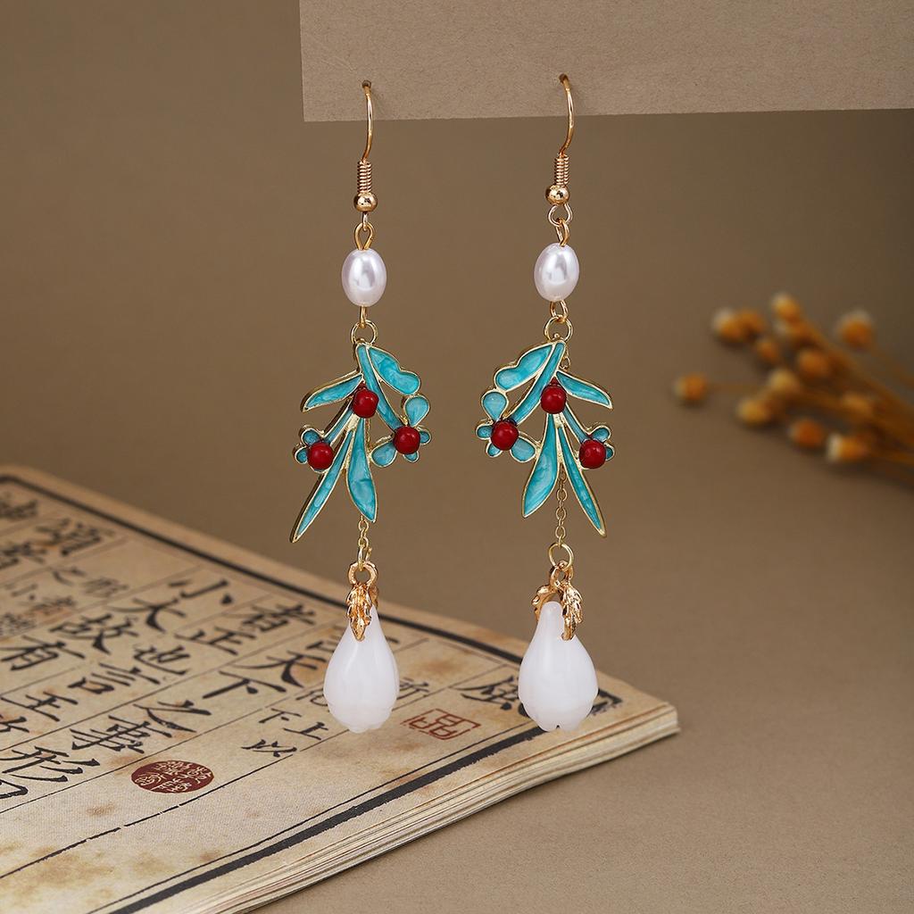 Butterfly Water Drop Pearl Fringed Ear Hook Female, Guochao Light Luxury Safety Buckle Ancient Cheongsam Earrings