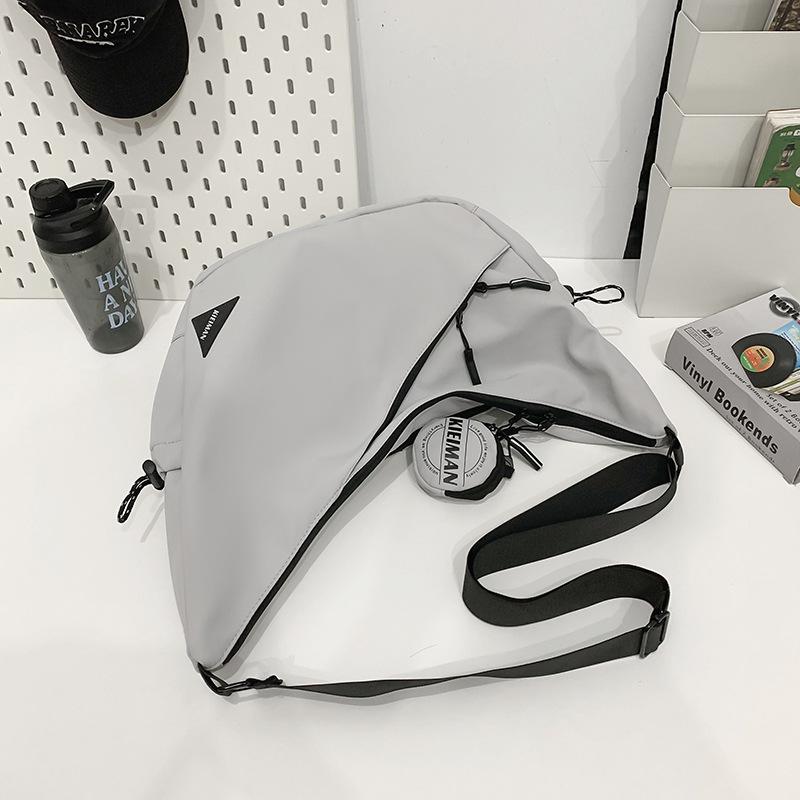 Nylon Messenger Bag Women's Large-capacity New Autumn and Winter Casual and Lightweight Shoulder Bag Couple Shoulder Bag