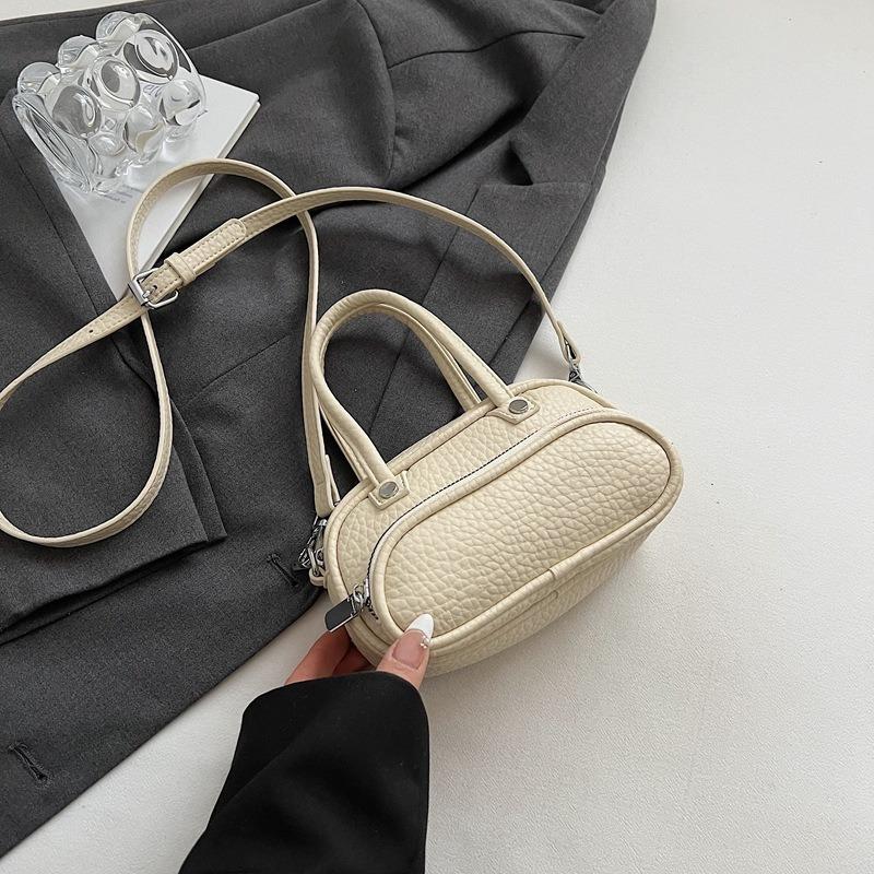 Summer Popular Small Bag Women's New Fashion Versatile Shoulder Bag Small Bag Messenger Bag