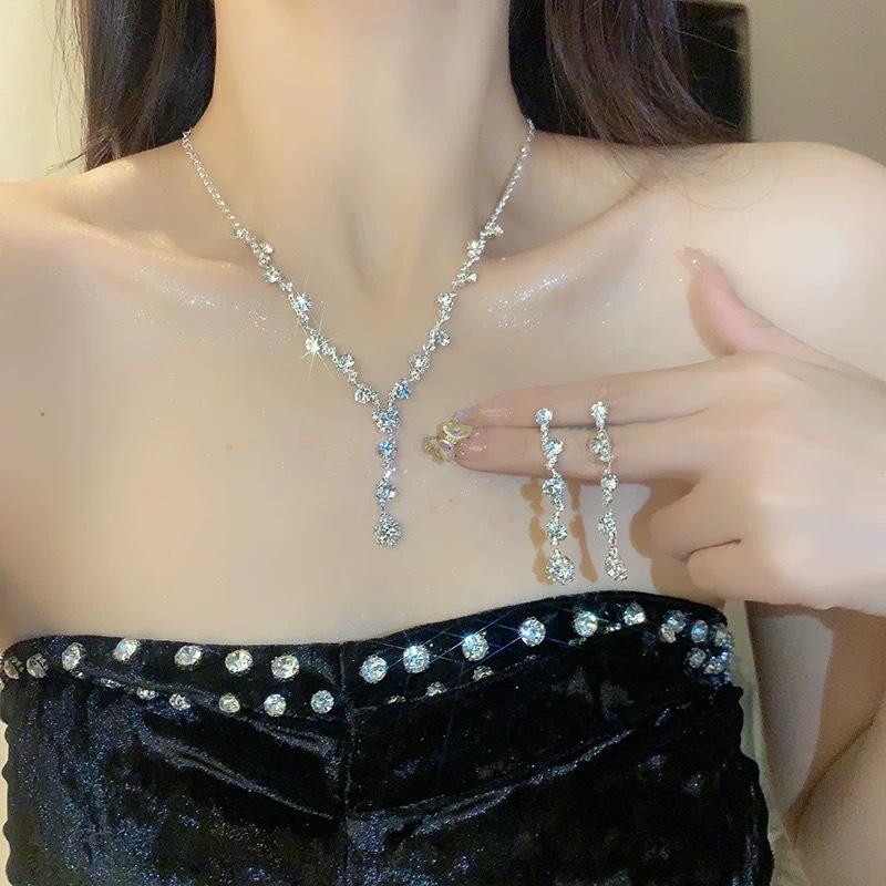Fashion Simple Water Drop Crystal Rhinestone Necklace Earrings For Women Wedding Dress Accessories Light Luxury Jewelry Sets